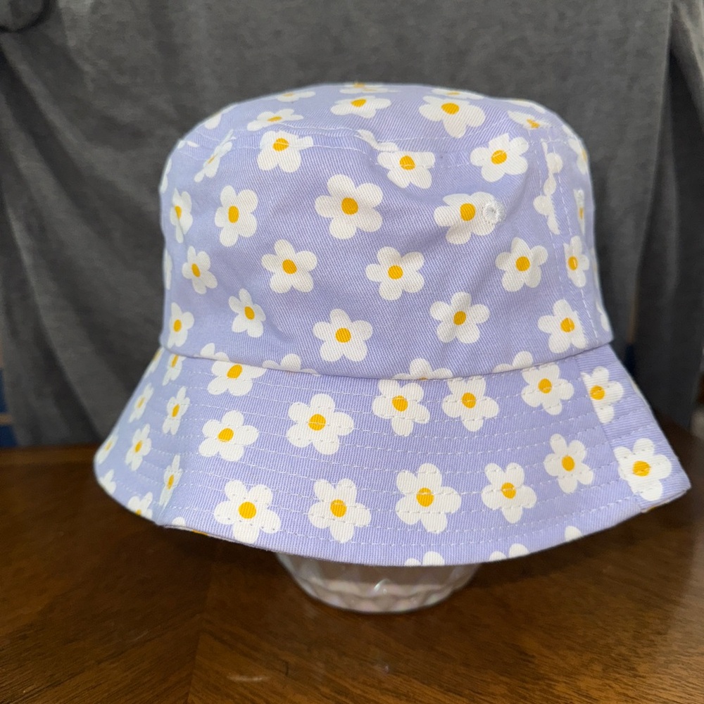 NEW Purple Floral Bucket Hat